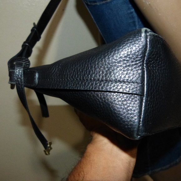 SOLD RADLEY LONDON LEATHER CROSSBODY BAG - Picture 9 of 16